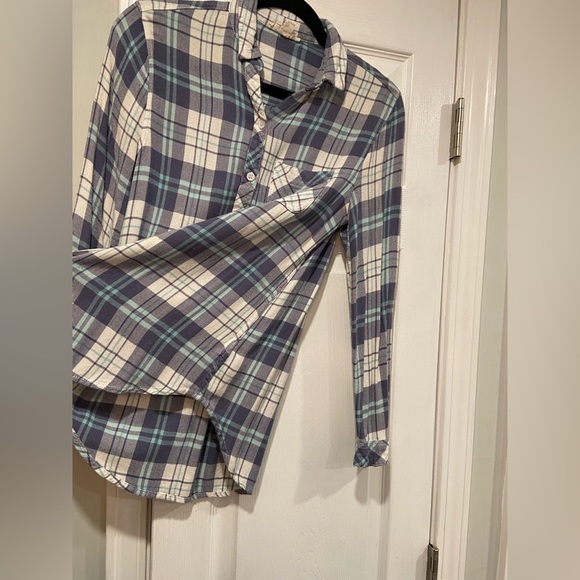 Beach Lunch Lounge Size XS Blue White Plaid Soft Flannel Button Down Shirt - Picture 8 of 10